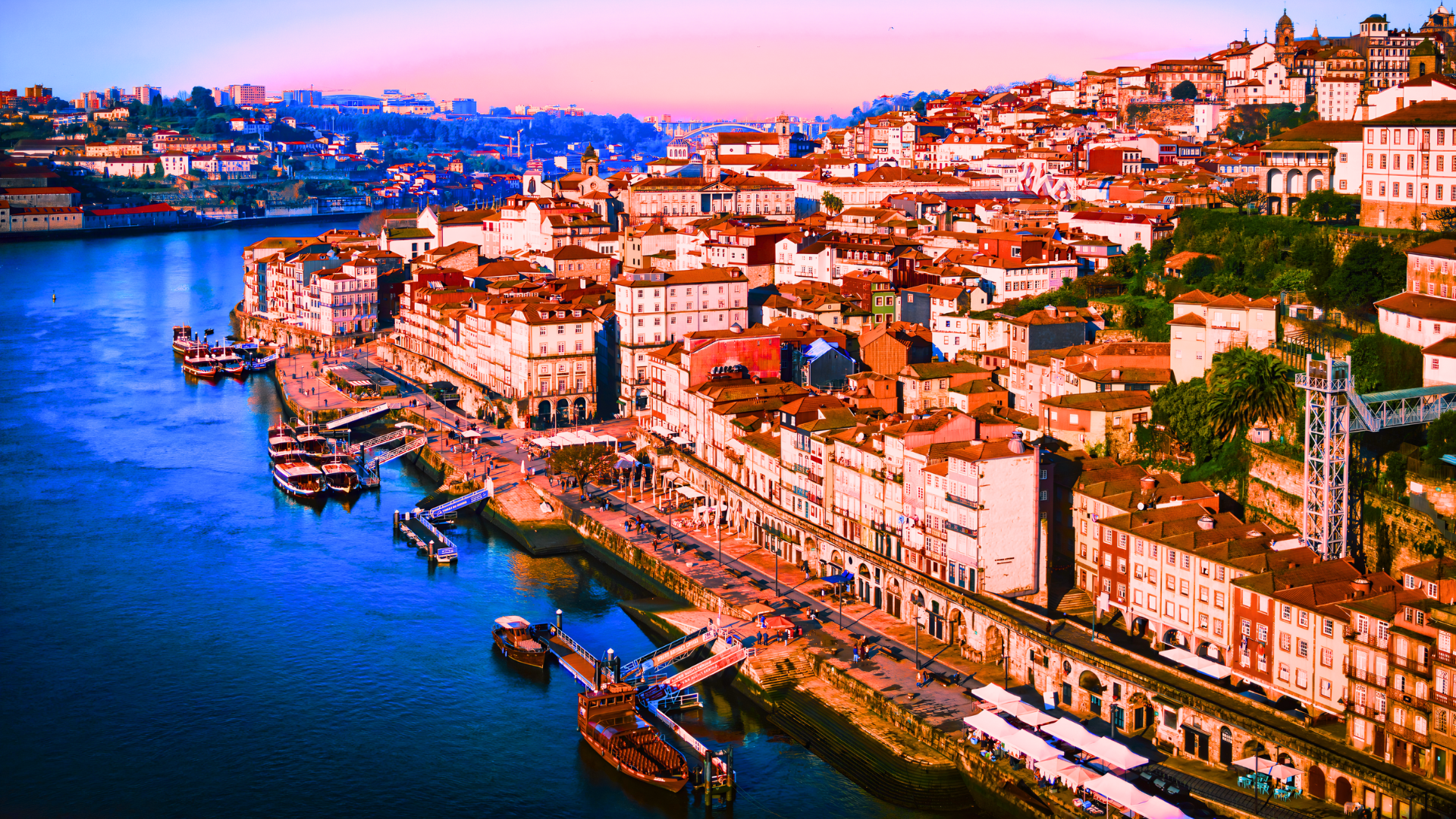 Ribeira waterfront in Porto with colourful riverside façades