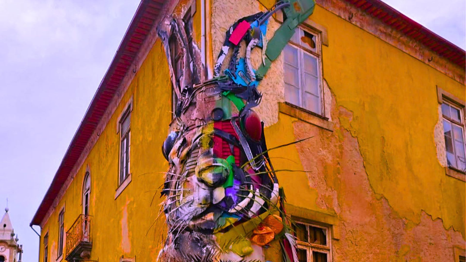 Urban rabbit artwork in Gaia near Porto