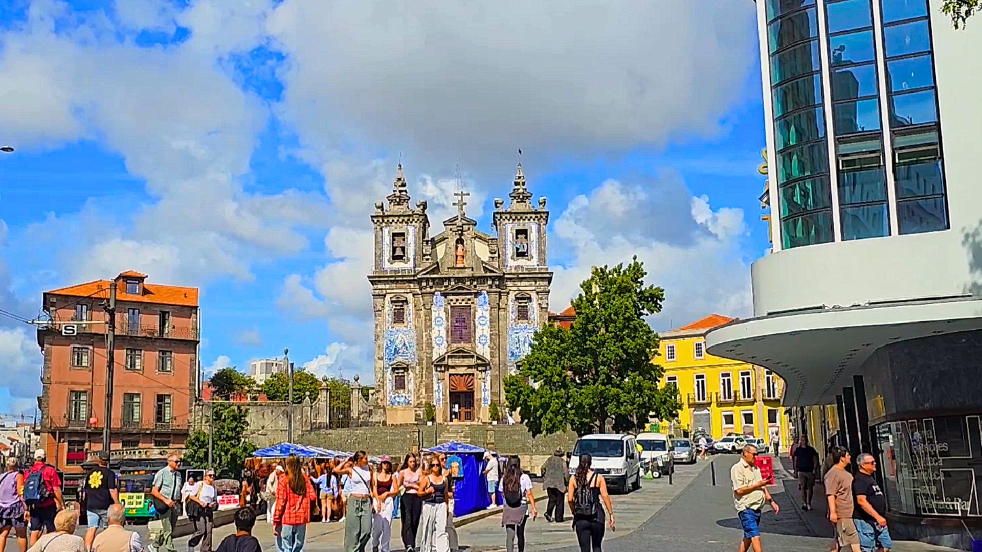 Santo Ildefonso Church with blue tiles façade in Porto