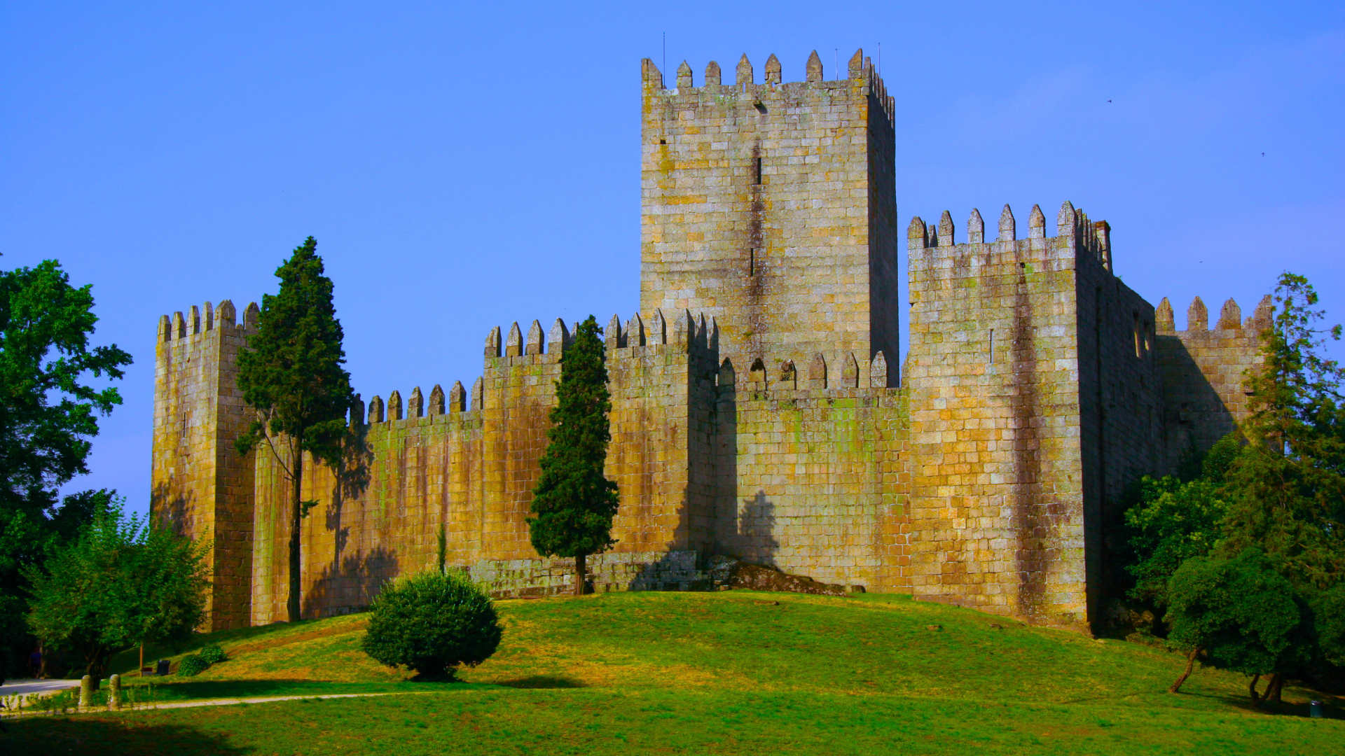 Guimarães Castle