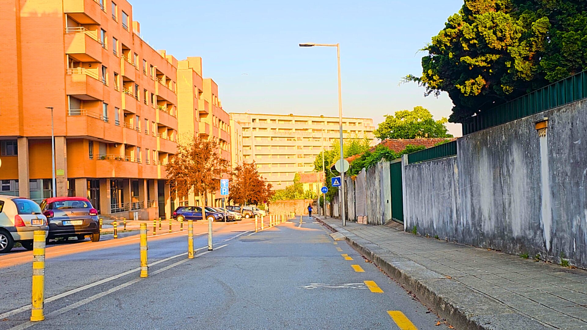Quiet street in Paranhos, Porto