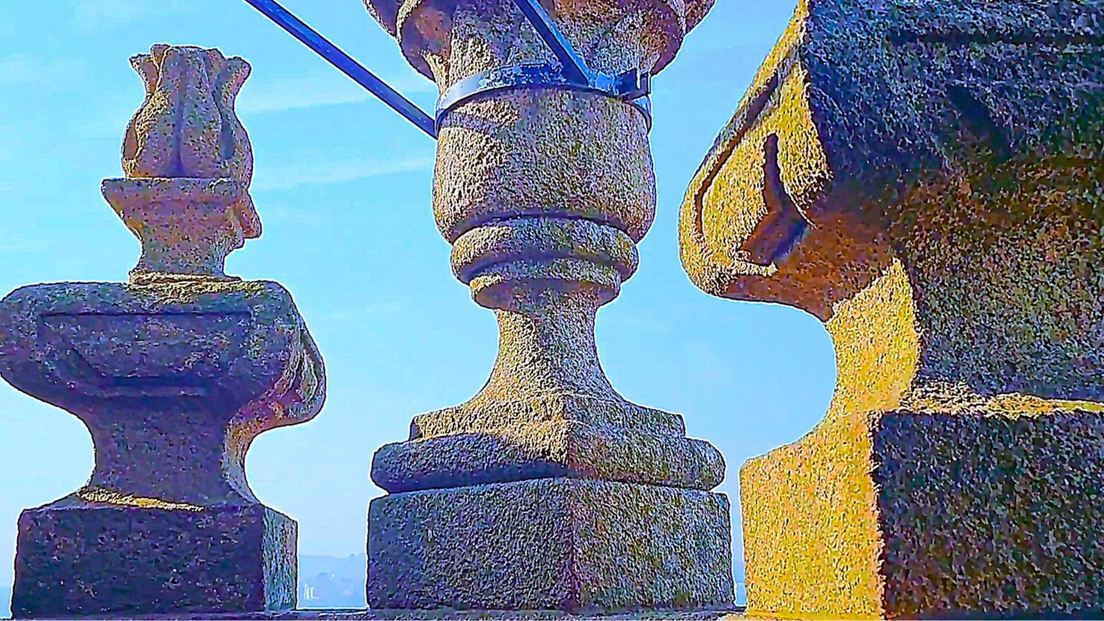 Looking up at Clérigos Tower from outside
