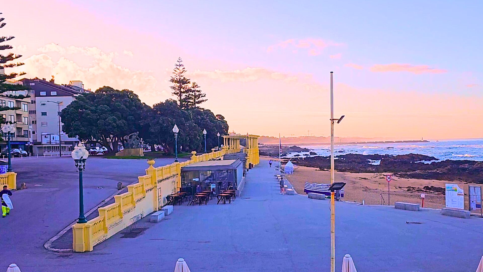 View towards Pérgola da Foz and the sea