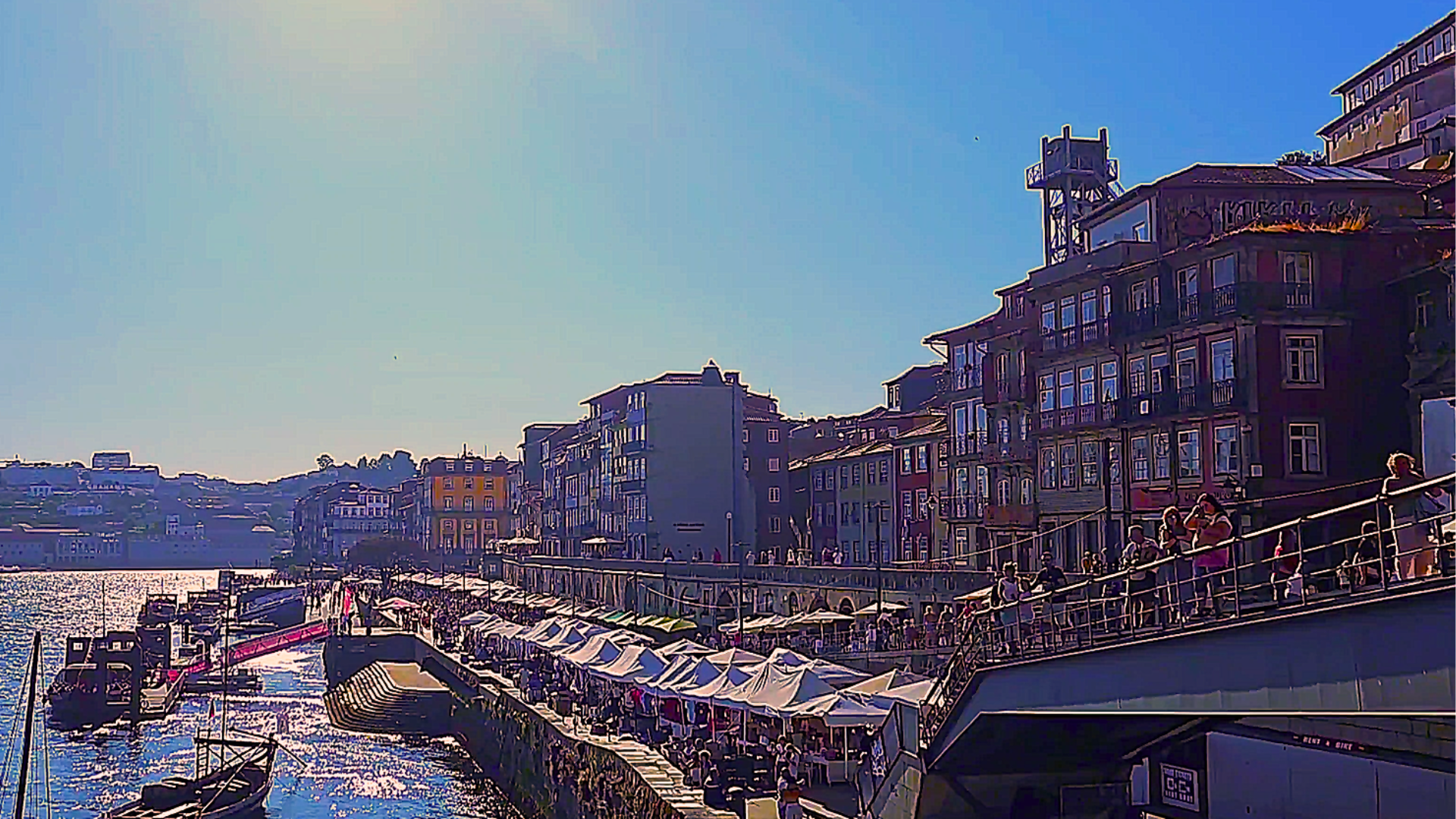 View of Porto and Ribeira houses from Luís I Bridge
