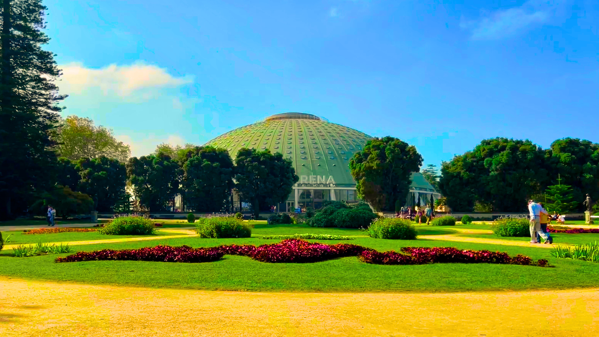 Gardens of Palácio de Cristal in Porto