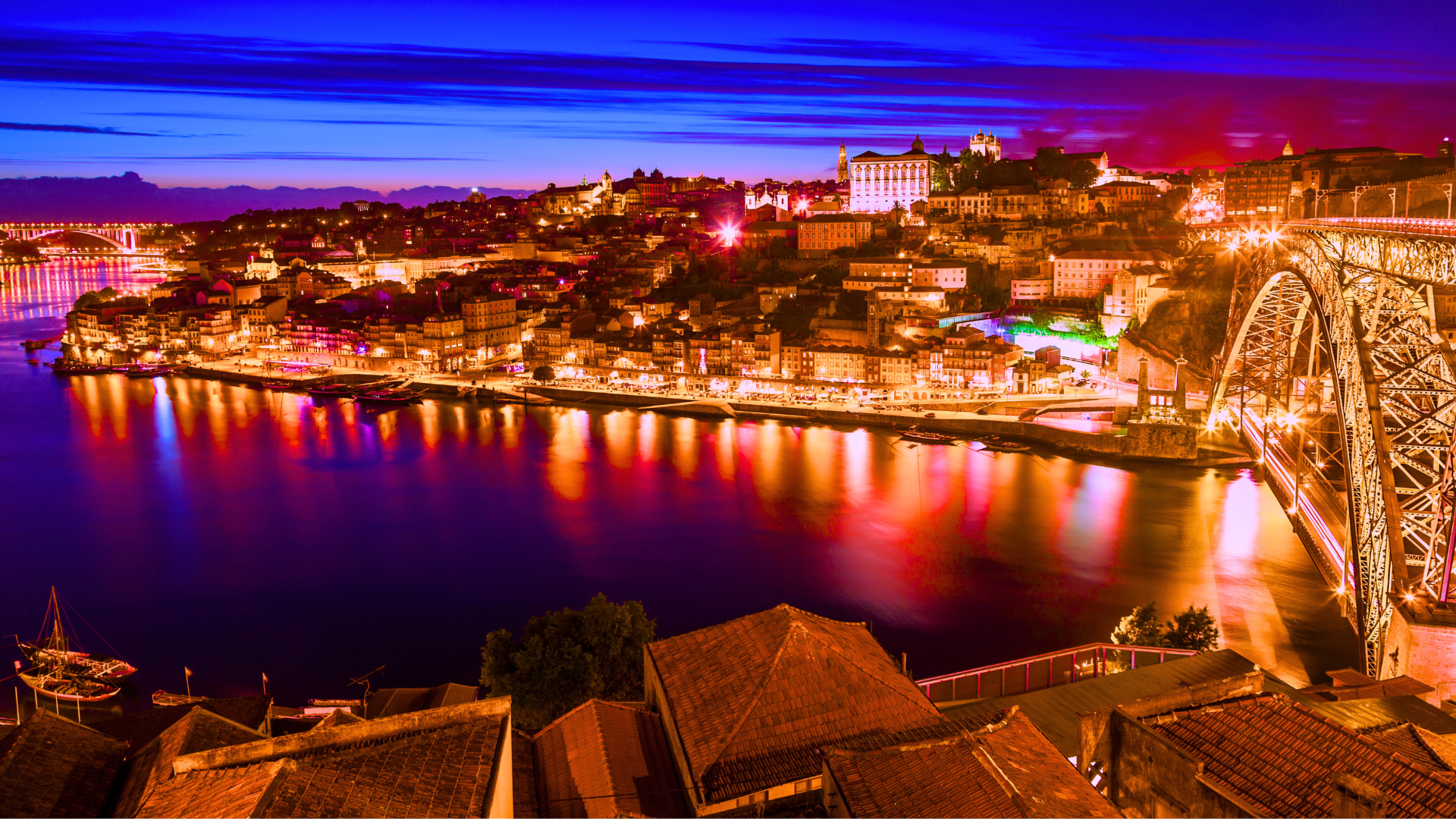 Porto at night with Ponte Luís I and the illuminated riverside