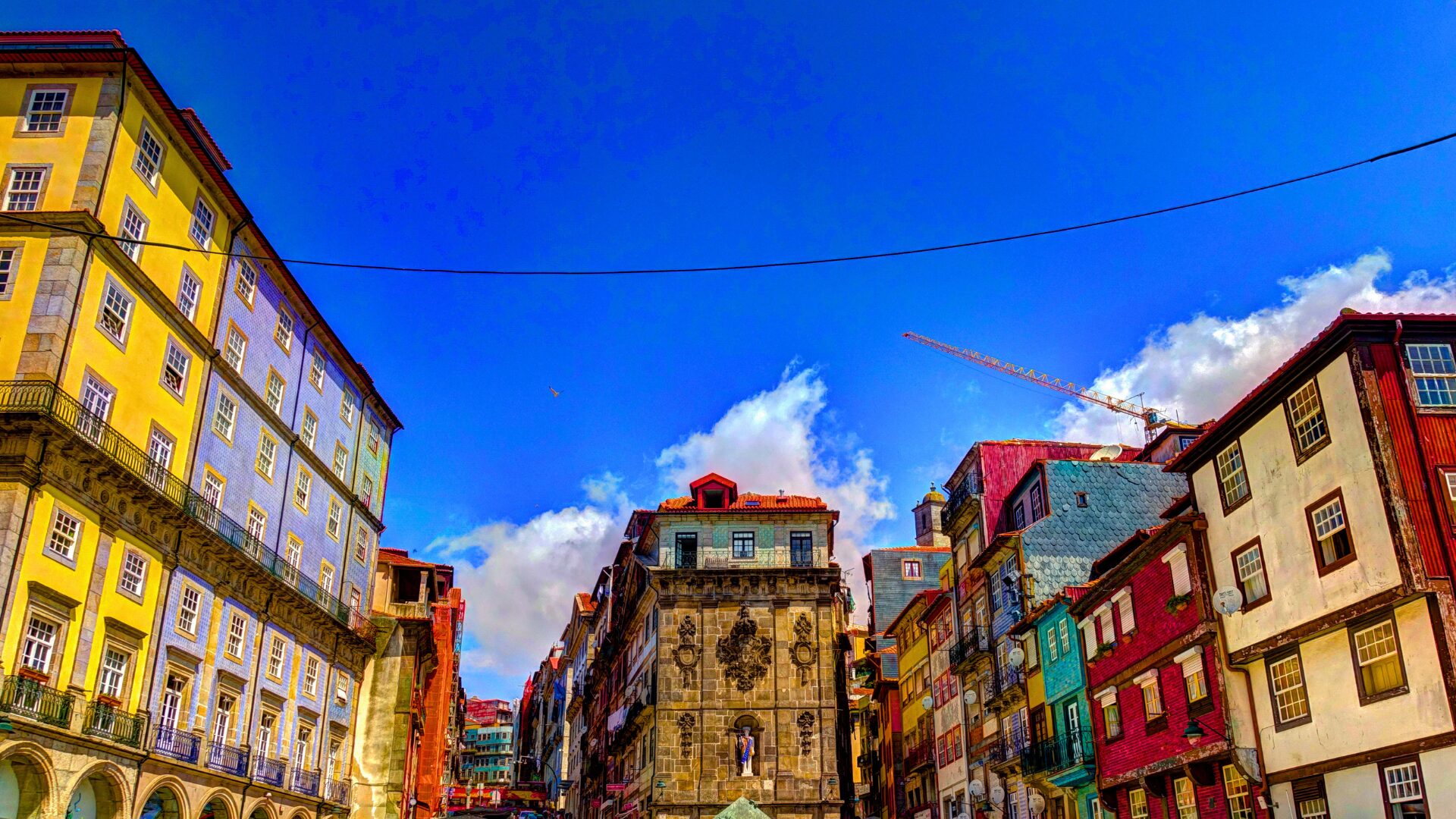 Praça do Cubo in Ribeira, Porto