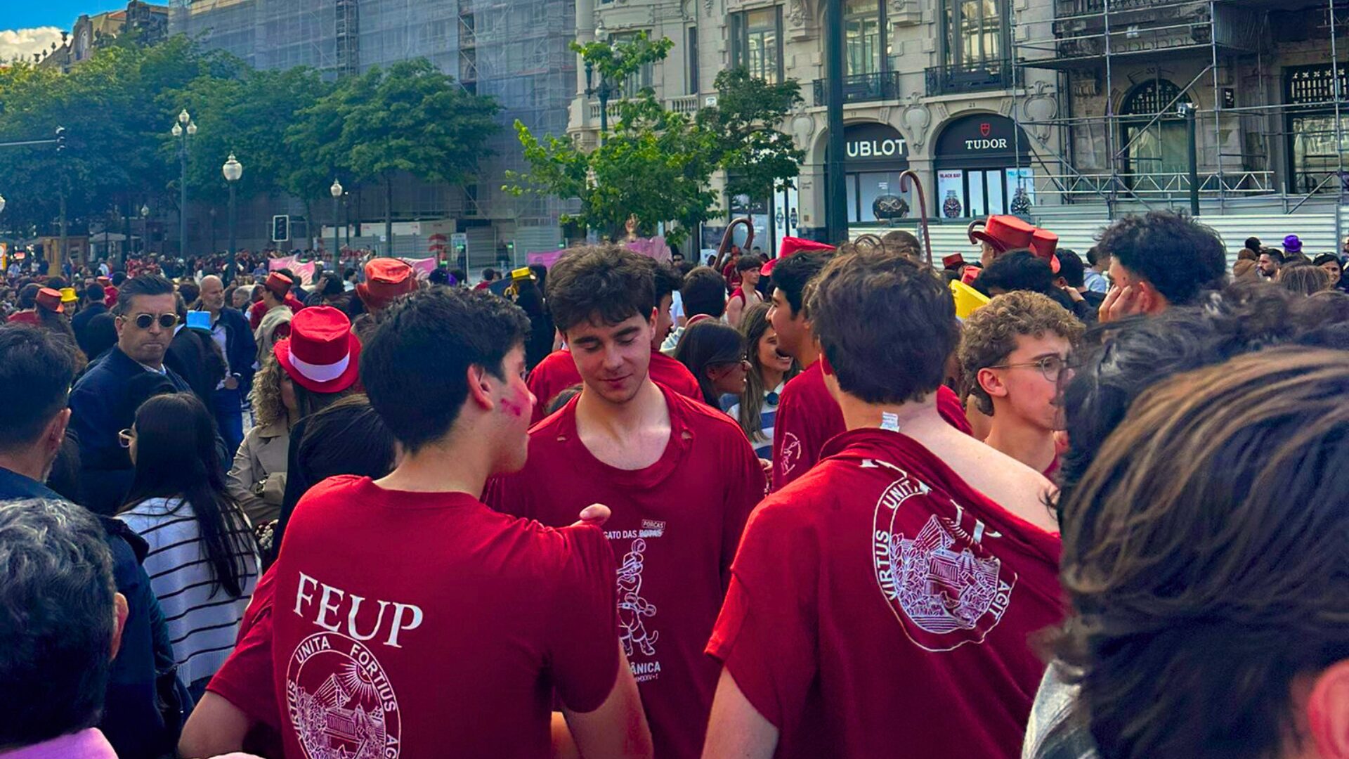 Queima das Fitas in Porto with academic colours